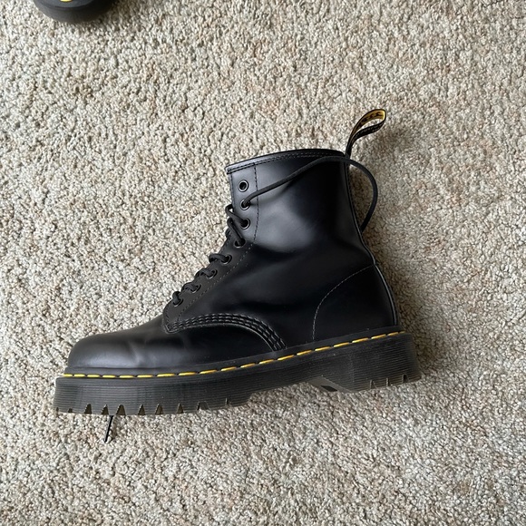 Dr Martens 1460 Bex 8-Eye Boot - Picture 9 of 16